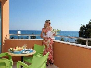 Angel Beach Hotel Tosmur Экстерьер фото